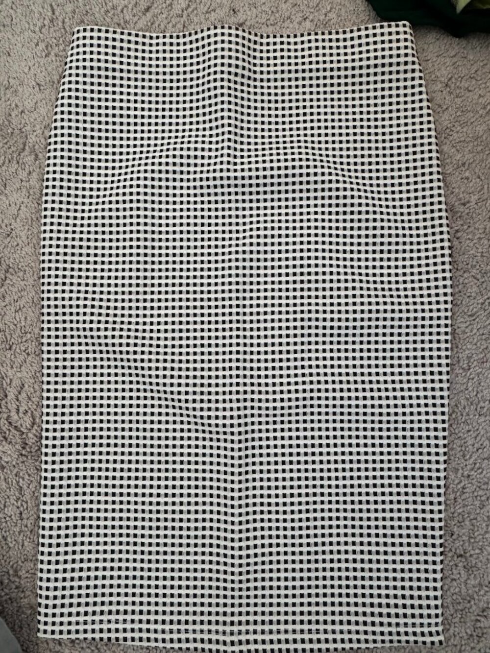 Black and White Pencil Skirt